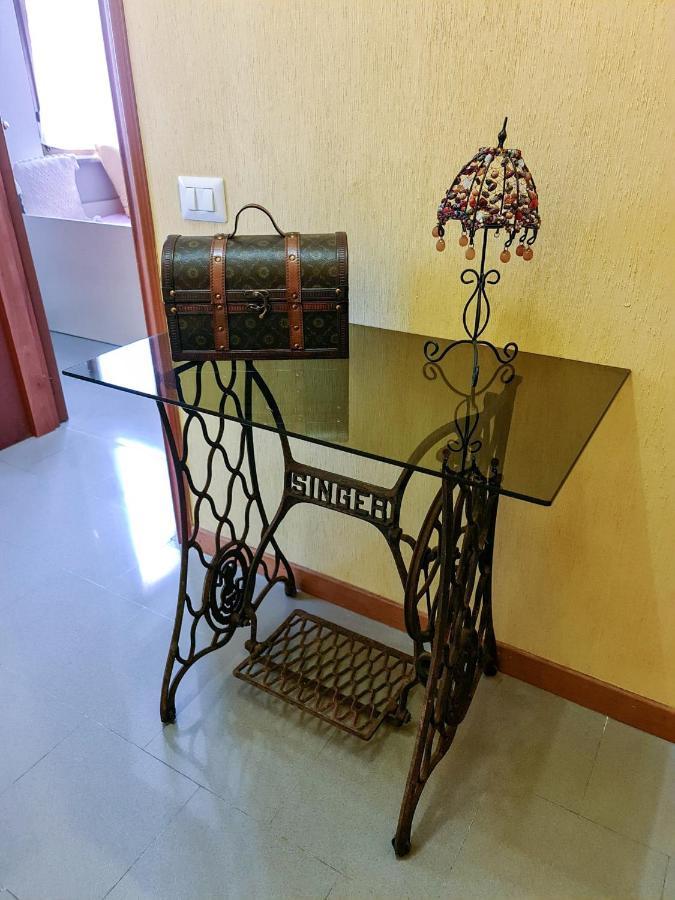 La Finestra Su Spello Apartamento Exterior foto