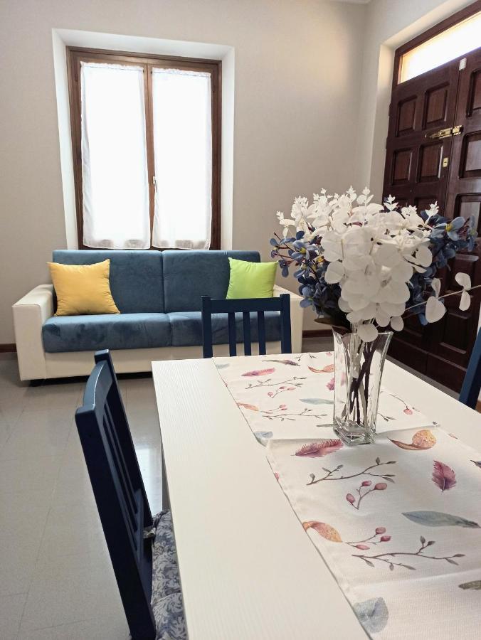 La Finestra Su Spello Apartamento Exterior foto